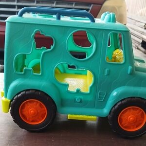 Colorful Animal Shape Sorter Toy Truck